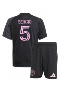 Inter Miami Sergio Busquets #5 Jalkapallovaatteet Lasten Vieraspeliasu 2025-26 Lyhythihainen (+ Lyhyet housut)